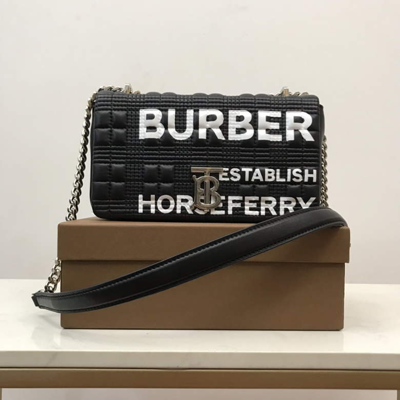 Lola 蘿拉包 | Burberry® 博柏利官網絎縫羔羊皮小號蘿納包80214921￥1480.00的图片-高仿博柏利包包Burberry巴寶莉、高仿博柏利女包Burberry巴寶莉