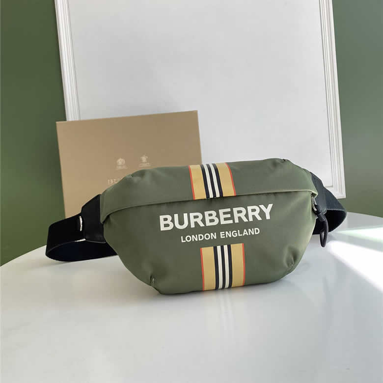 Burberry官網巴寶莉Sonny徽標拼標誌性條紋印花 ECONYL® 蘇尼腰包80357661￥1480.00的图片-高仿博柏利包包Burberry巴寶莉、高仿博柏利女包Burberry巴寶莉