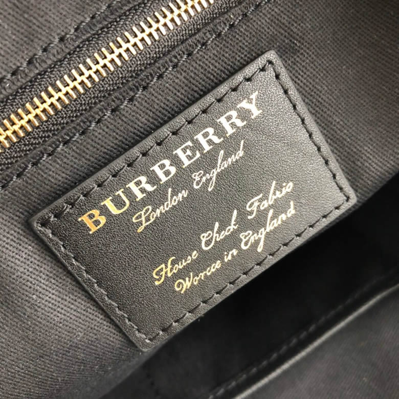 Burberry原單女包巴寶莉粒面皮革材質The Canter坎特手袋30291￥1480.00的图片-高仿博柏利包包Burberry巴寶莉、高仿博柏利女包Burberry巴寶莉