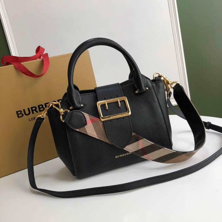 原單Burberry女包巴寶莉托特包款The Buckle 搭扣包7971小號￥1480.00的图片-高仿博柏利包包Burberry巴寶莉、高仿博柏利女包Burberry巴寶莉