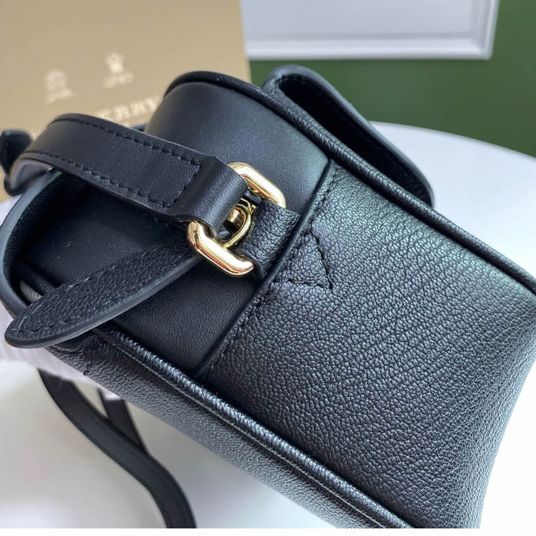 Burberry巴寶莉粒紋皮革新品The Buckle搭扣包6102黑￥1480.00的图片-高仿博柏利包包Burberry巴寶莉、高仿博柏利女包Burberry巴寶莉