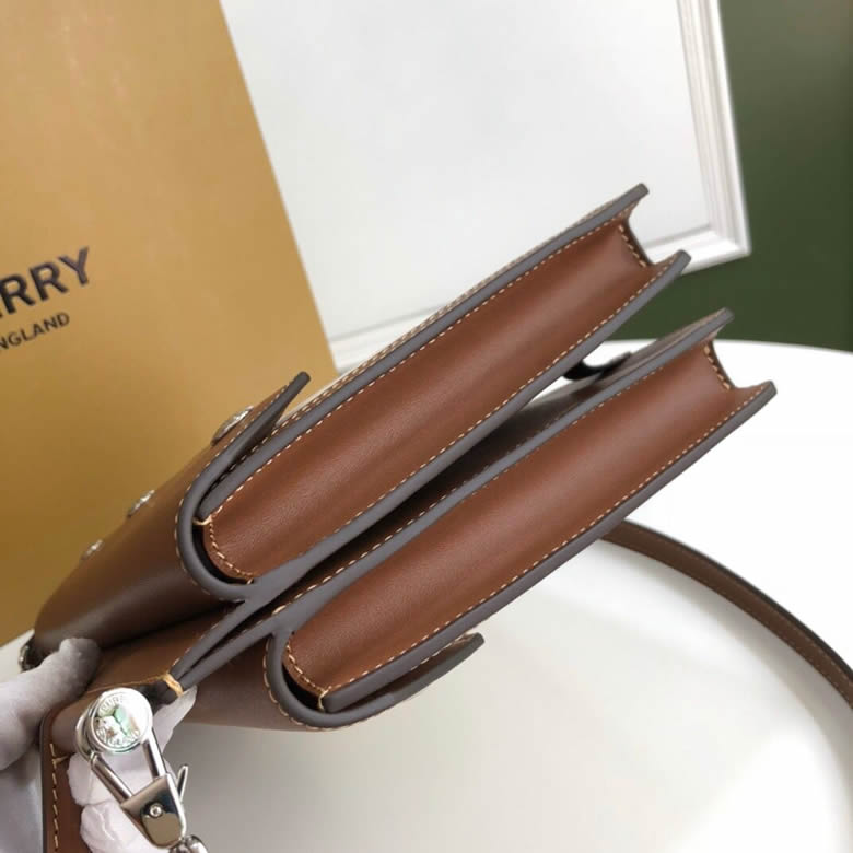 原單Burberry女包巴寶莉Horseferry印花Title泰爾特手袋￥1480.00的图片-高仿博柏利包包Burberry巴寶莉、高仿博柏利女包Burberry巴寶莉