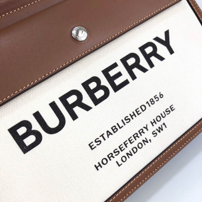 原單Burberry女包巴寶莉Horseferry印花Title泰爾特手袋￥1480.00的图片-高仿博柏利包包Burberry巴寶莉、高仿博柏利女包Burberry巴寶莉