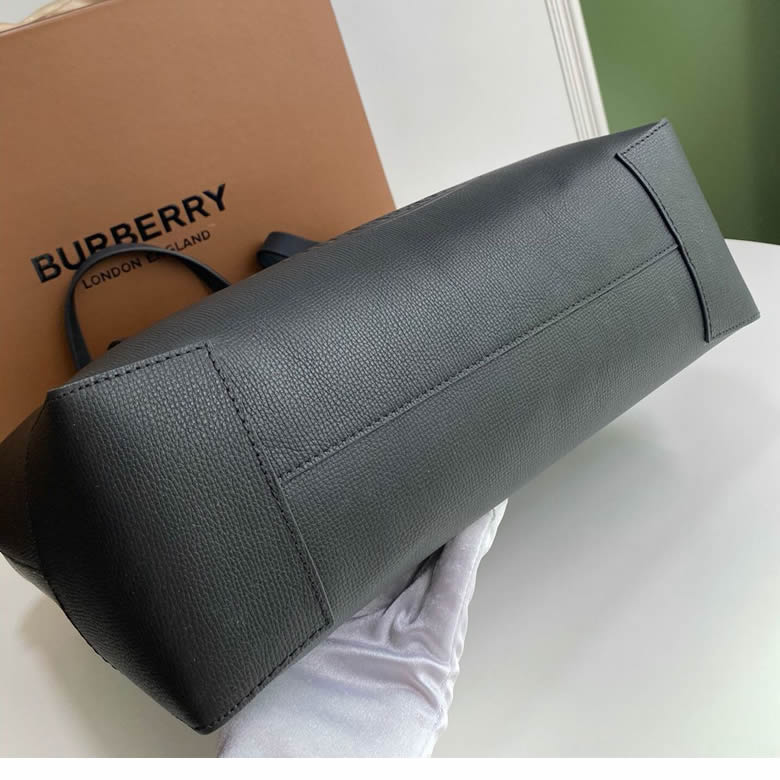 Burberry巴寶莉柔軟皮革材質Vintage復古格紋托特包￥1480.00的图片-高仿博柏利包包Burberry巴寶莉、高仿博柏利女包Burberry巴寶莉