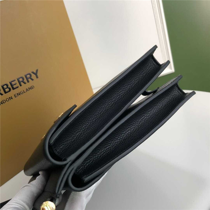 復刻Burberry巴寶莉Title小號口袋裝飾皮革泰爾特黑色手袋￥1480.00的图片-高仿博柏利包包Burberry巴寶莉、高仿博柏利女包Burberry巴寶莉