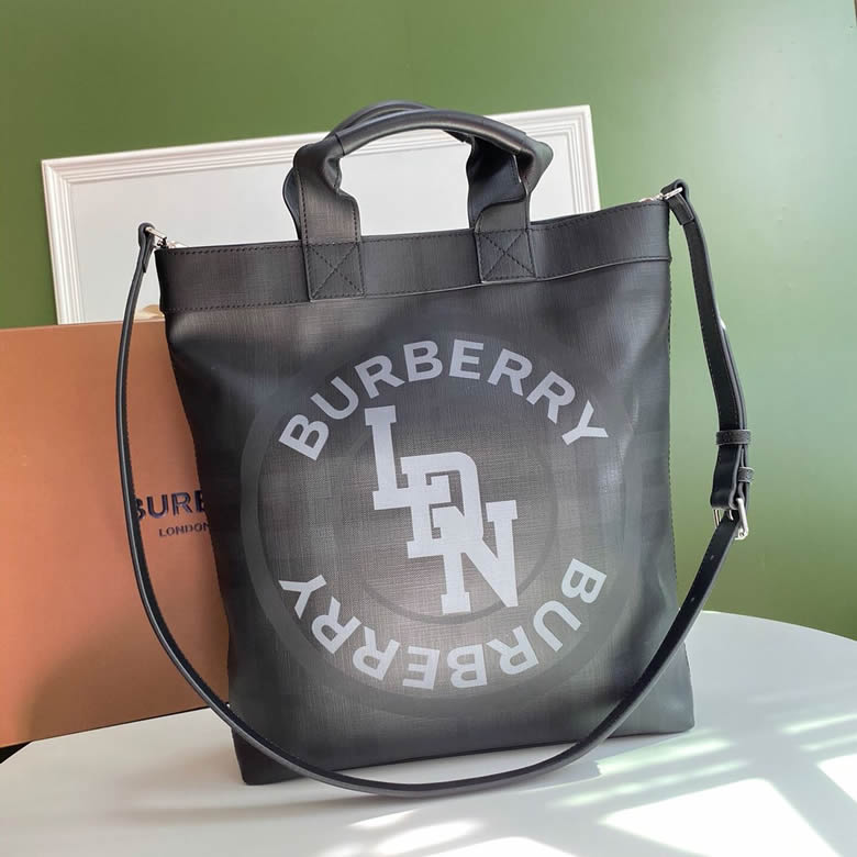 原單Burberry男包巴寶莉London 格紋裁片拼皮革托特包￥1480.00的图片-高仿博柏利包包Burberry巴寶莉、高仿博柏利男包Burberry巴寶莉