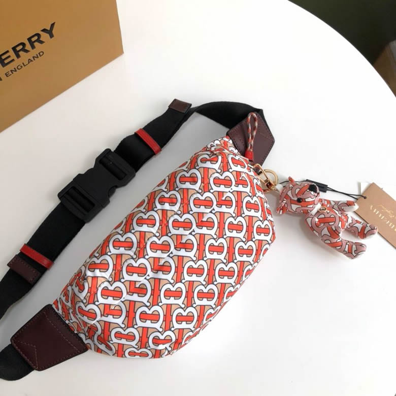 Burberry巴寶莉尼龍材質裝飾提花精紡品牌徽標腰包胸包￥1460.00的图片-高仿博柏利包包Burberry巴寶莉、高仿博柏利男包Burberry巴寶莉