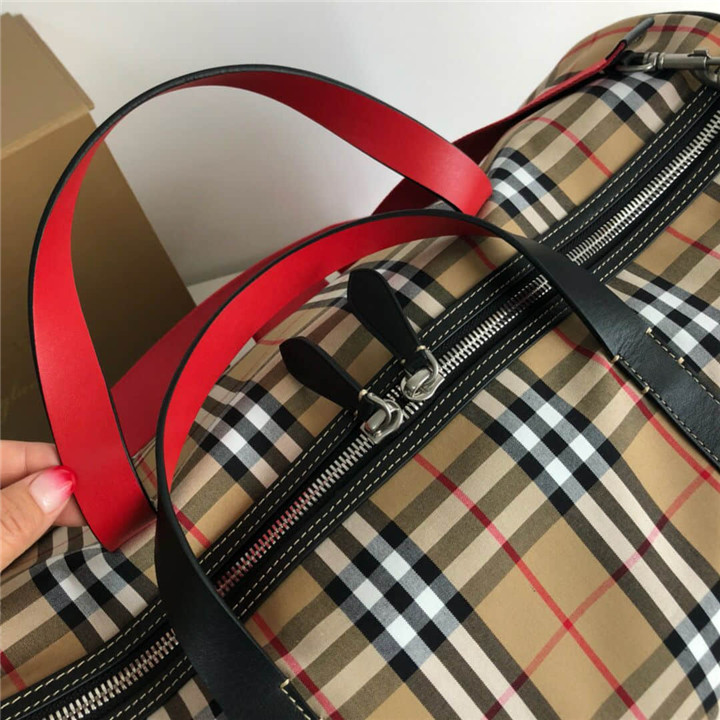 原單巴寶莉旅行袋仿Burberry Vintage 復古格紋圓筒旅行袋￥1480.00的图片-高仿博柏利包包Burberry巴寶莉、高仿博柏利男包Burberry巴寶莉