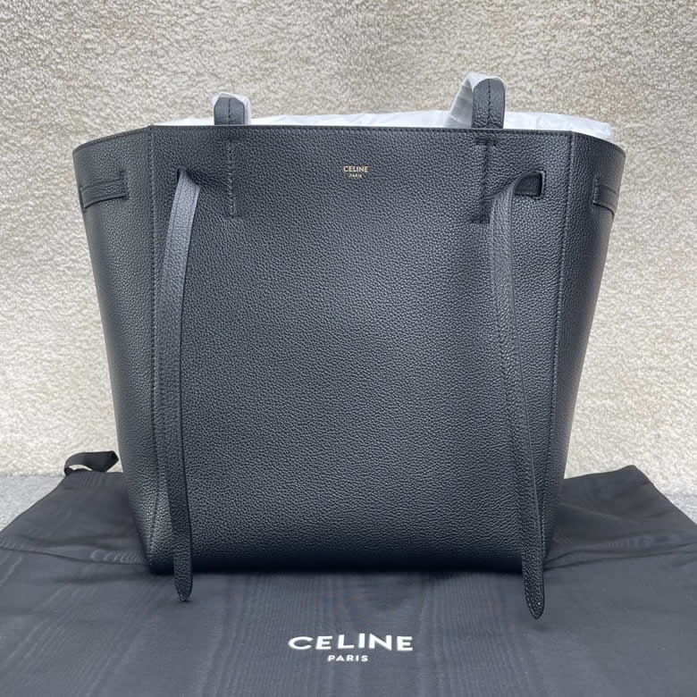 CELINE賽琳CABAS PHANTOM黑色小號柔軟粒面小牛皮肩背包189023￥1980.00的图片-高仿賽琳包包CELINE