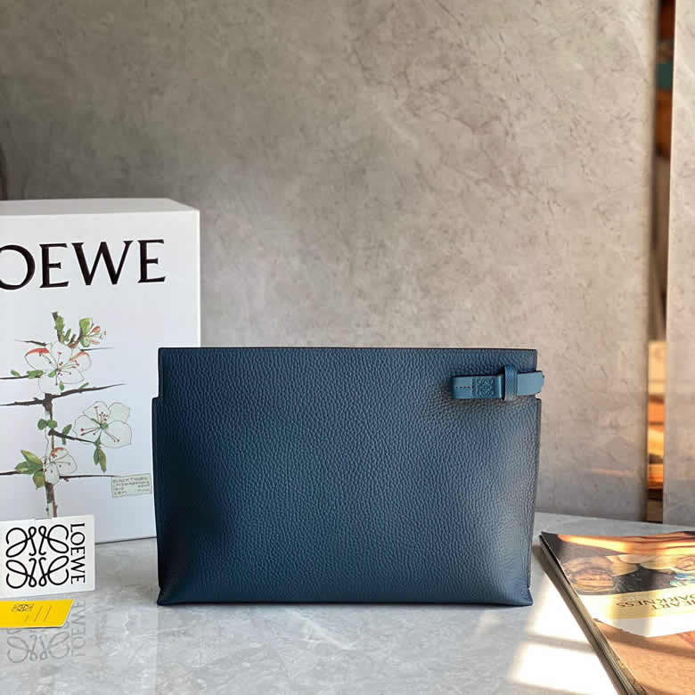 LOEWE羅意威 最新顆粒紋Tpouch繫列手包 0219藍色￥980.00的图片-高仿羅意威包包Loewe