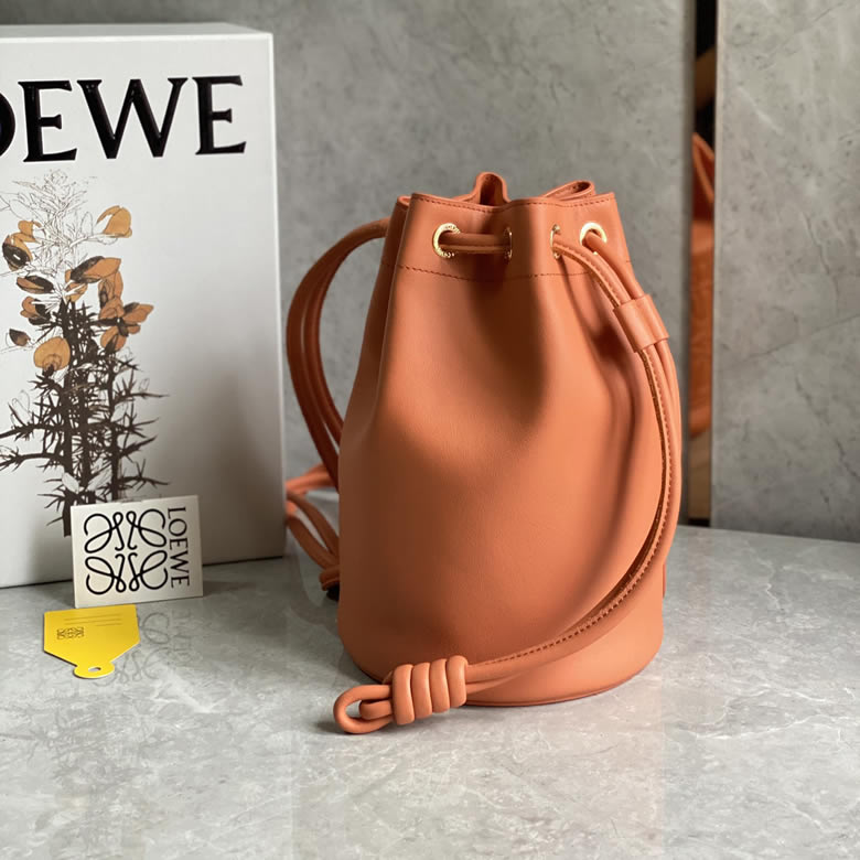 LOEWE羅意威Sailor抽繩水桶包 0678橘色￥1680.00的图片-高仿羅意威包包Loewe