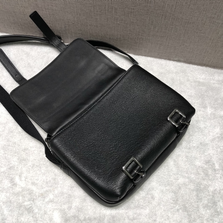 原單羅意威男包信使包lew military messenger xs郵差包A72￥1580.00的图片-高仿羅意威包包Loewe