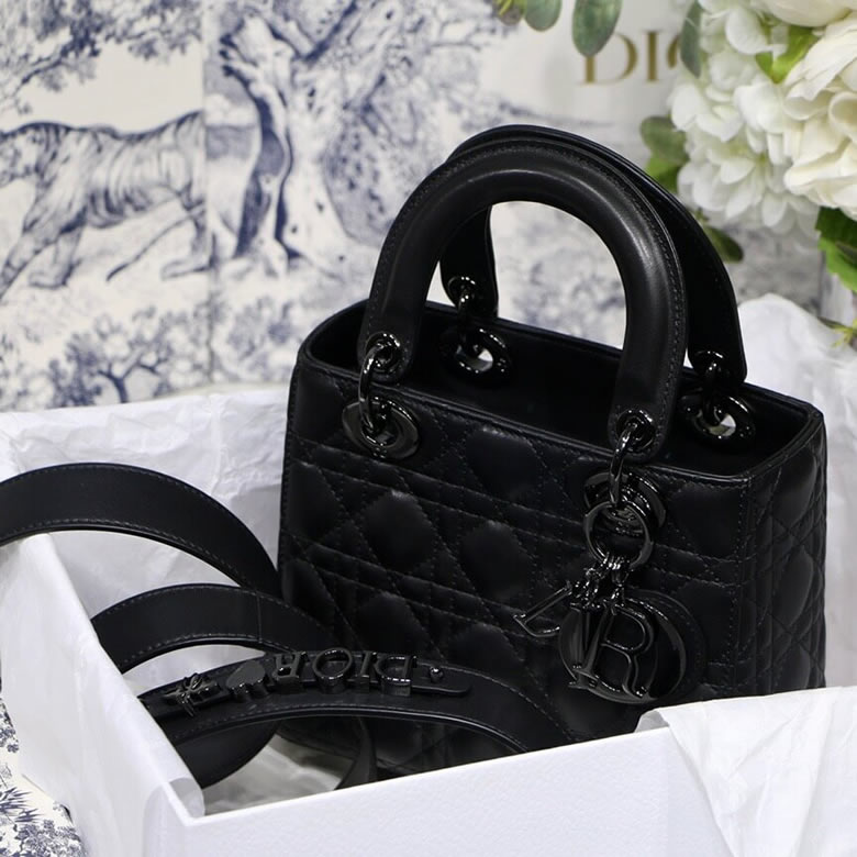 迪奧專櫃價格錶Lady Dior My ABCDior戴妃包 M0538BCAL_M900￥1680.00的图片-高仿迪奧包包DIOR、高仿迪奧女包DIOR