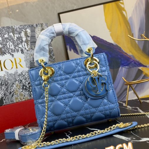 Dior/迪奧原版皮高品質琺瑯三格羊皮專櫃新Logo戴妃包天空藍色￥1480.00