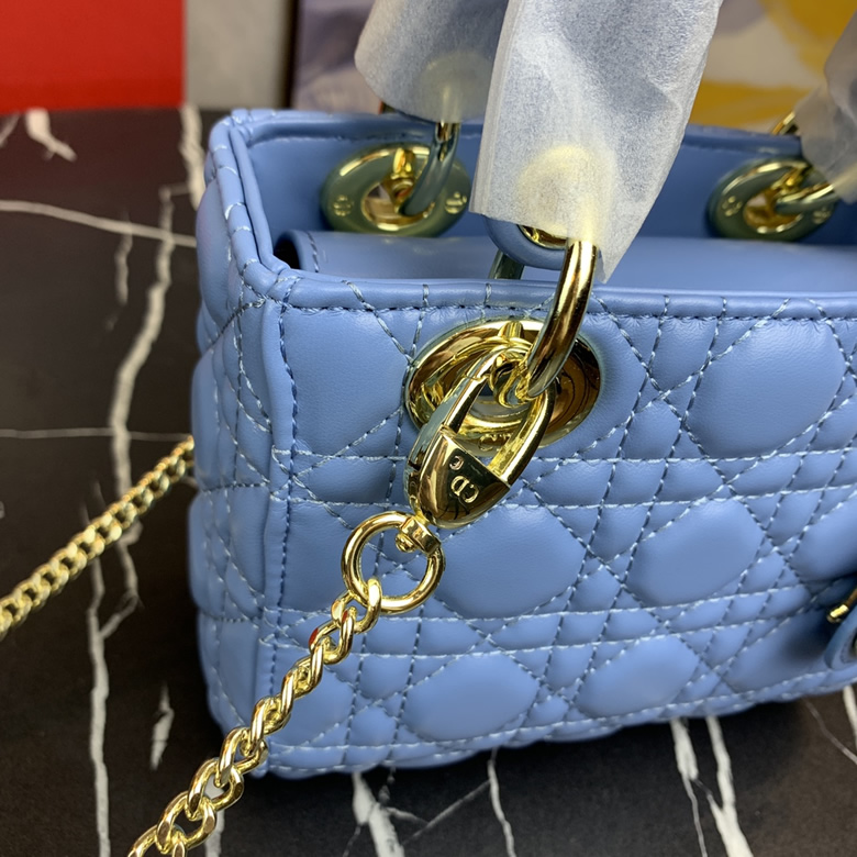 Dior/迪奧原版皮高品質琺瑯三格羊皮專櫃新Logo戴妃包天空藍色￥1480.00的图片-高仿迪奧包包DIOR、高仿迪奧女包DIOR