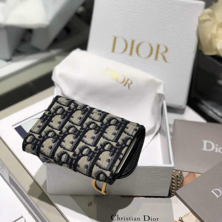 Dior藍色Oblique印花馬鞍Lotus錢包 S5652CTZQ_M928￥680.00的图片-高仿迪奧包包DIOR、高仿迪奧女包DIOR