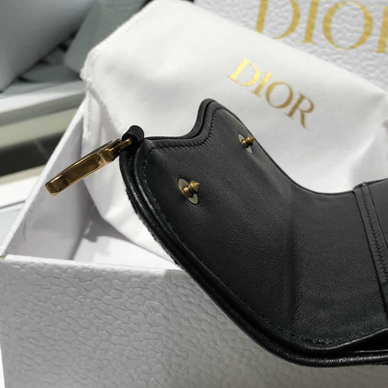 Dior藍色Oblique印花馬鞍Lotus錢包 S5652CTZQ_M928￥680.00的图片-高仿迪奧包包DIOR、高仿迪奧女包DIOR