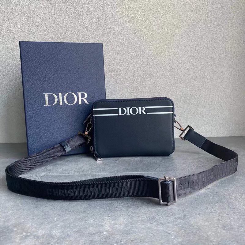 原單dior手拿包Ski限定繫列斜跨肩帶包￥1280.00的图片-高仿迪奧包包DIOR、高仿迪奧男包DIOR