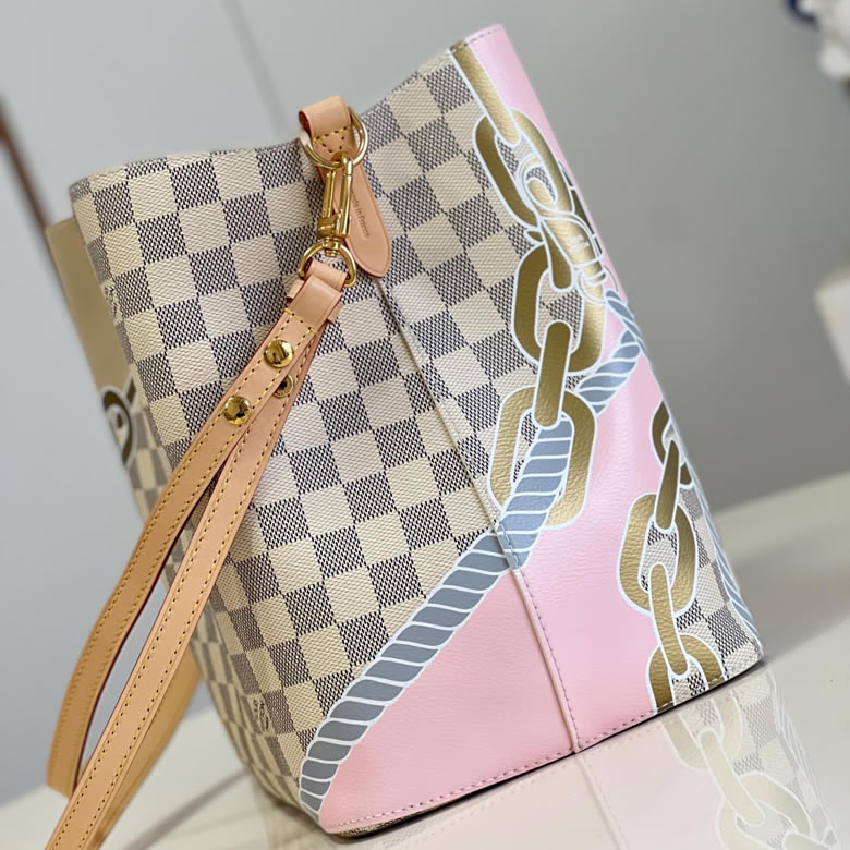 原單lv女包水桶NéoNoé中號手袋選用Damier Azur帆佈 N40474￥1480.00的图片-高仿LV包包、高仿lv女包