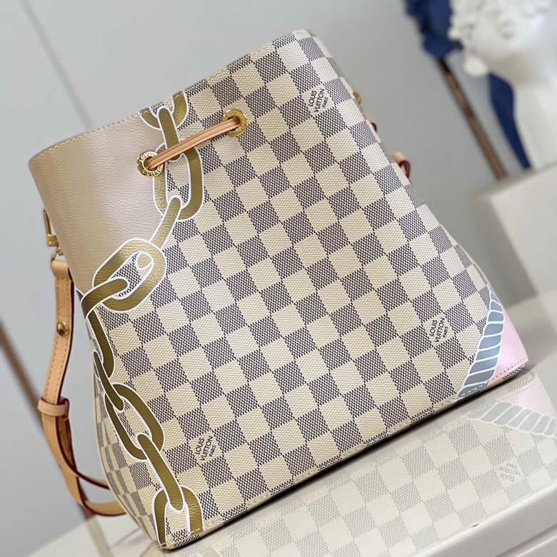 原單lv女包水桶NéoNoé中號手袋選用Damier Azur帆佈 N40474￥1480.00的图片-高仿LV包包、高仿lv女包