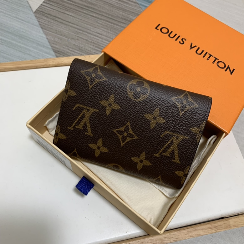 LV 路易威登女包VICTORINE豆豆經典三摺短款錢包多色 M62360￥880.00的图片-高仿LV包包、高仿lv錢包