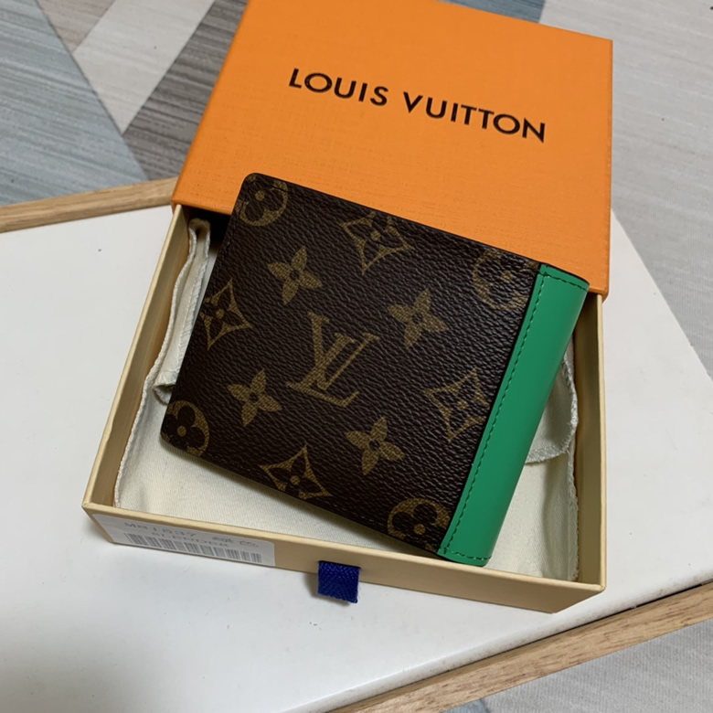 M81537 LV MULTIPLE WALLET 錢夾 M81537 LV MULTIPLE WALLET錢夾￥880.00的图片-高仿LV包包、高仿lv錢包