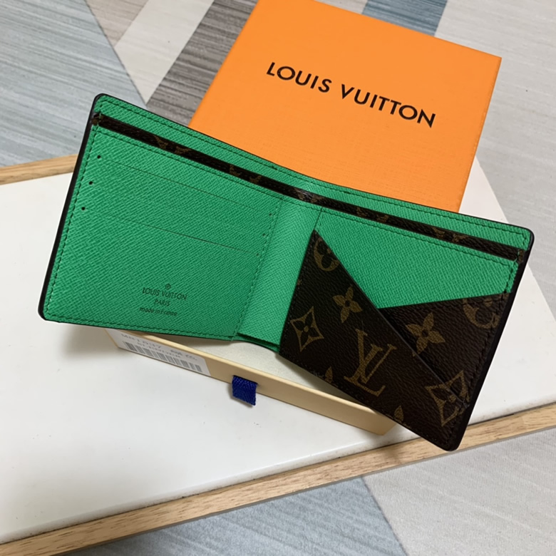 M81537 LV MULTIPLE WALLET 錢夾 M81537 LV MULTIPLE WALLET錢夾￥880.00的图片-高仿LV包包、高仿lv錢包