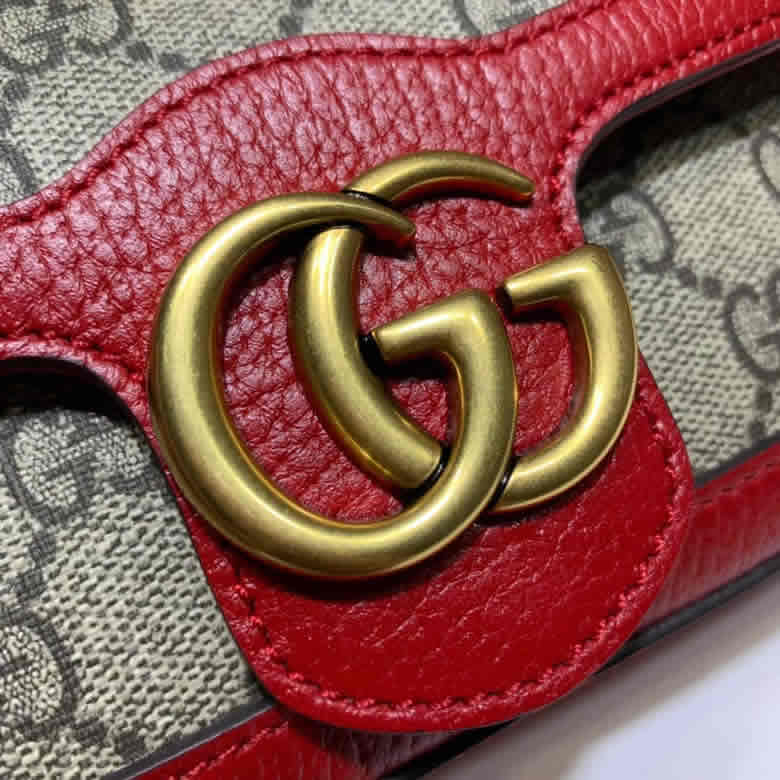 GUCCI古馳GG Marmont繫列超迷妳手袋 476433啡紅￥1280.00的图片-高仿古奇包包Gucci、高仿古奇女包Gucci