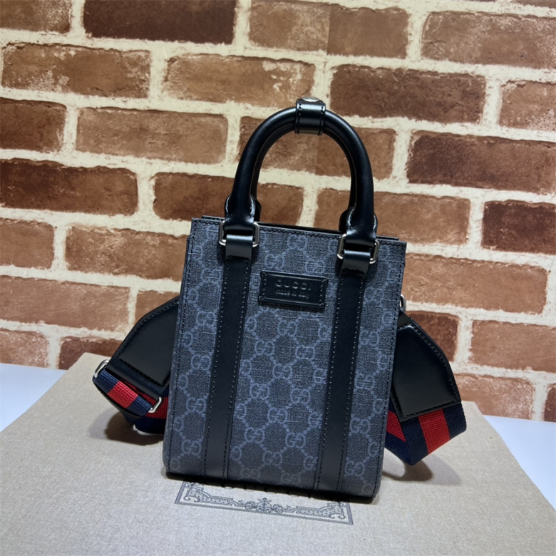 一比一GUCCI古馳GG Supreme迷妳托特包696010￥1480.00