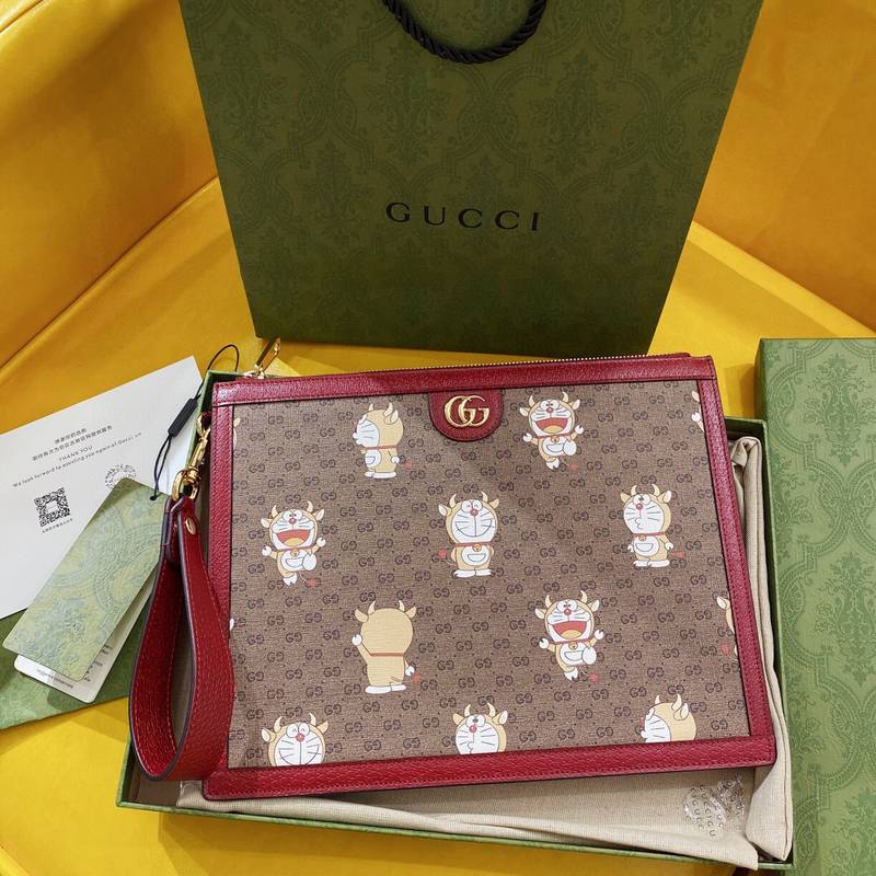 古奇哆啦A夢機器貓男女同款高仿信封包手拿包手包654503￥980.00的图片-高仿古奇包包Gucci、高仿古奇錢包Gucci