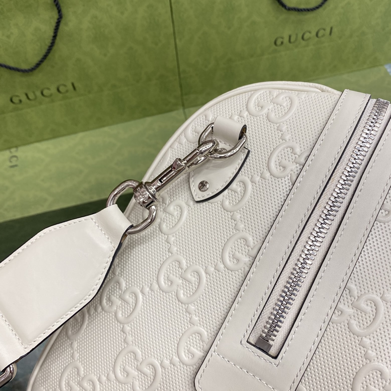 高仿古奇女包早秋推出新款旅行包625768￥1980.00的图片-高仿古奇包包Gucci、高仿古奇女包Gucci