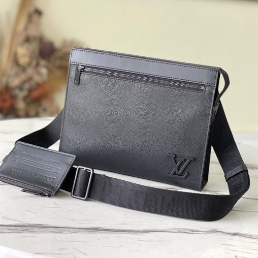 LV 頂級高仿包MESSENGER VOYAGE手袋 M59329￥1780.00